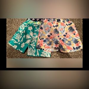 Boy 3T swim trunks - *lot*